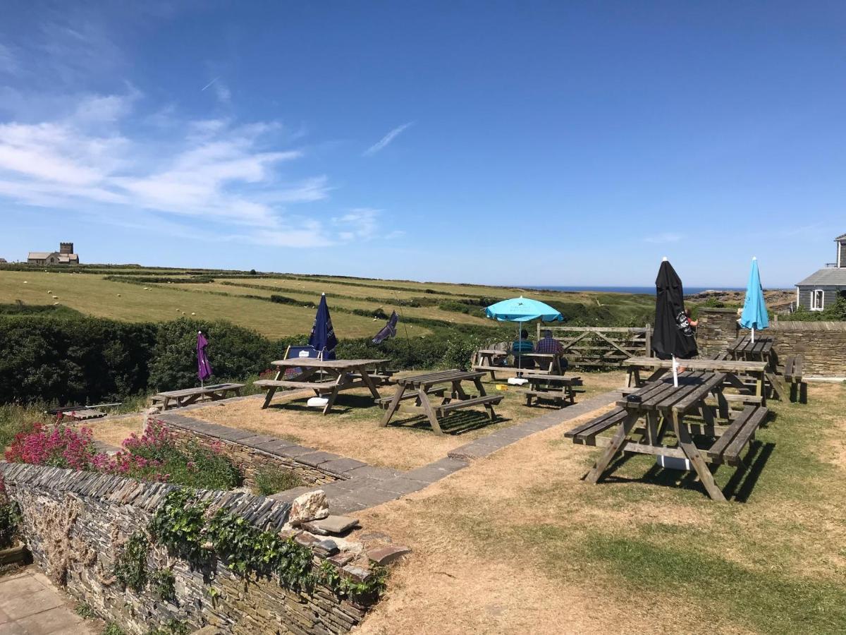 The Wootons Inn Tintagel Extérieur photo